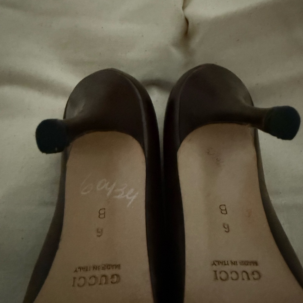 GUCCI vintage chocolate brown loafers with small pretty heel !!! - Picture 10 of 11